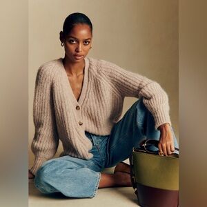 Sezane Basile alpaca cardigan.
New!!!